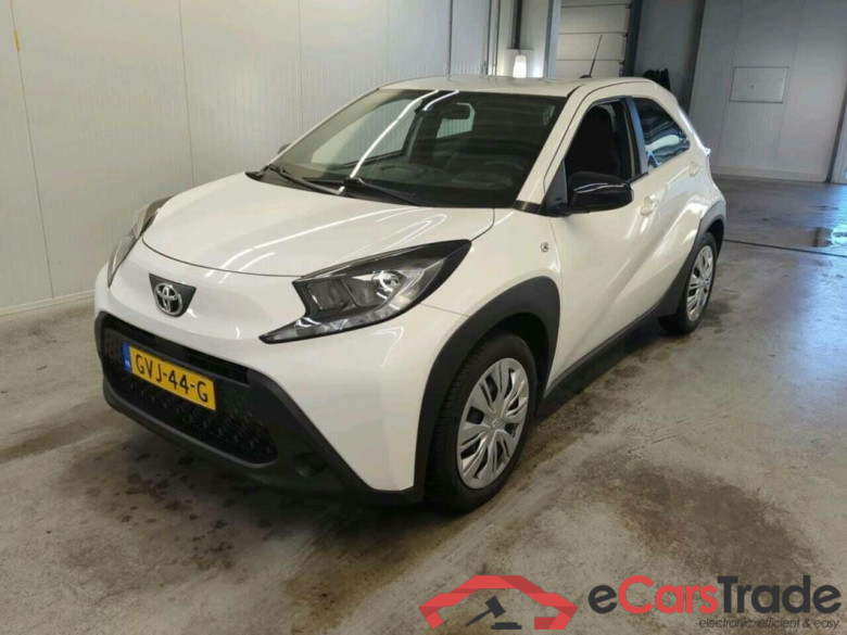 TOYOTA Aygo X 1.0 VVT-i MT Play
