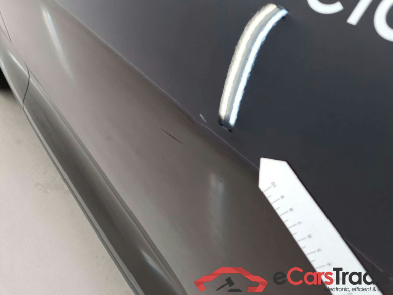 VOLVO XC40 RECHARGE CORE #4