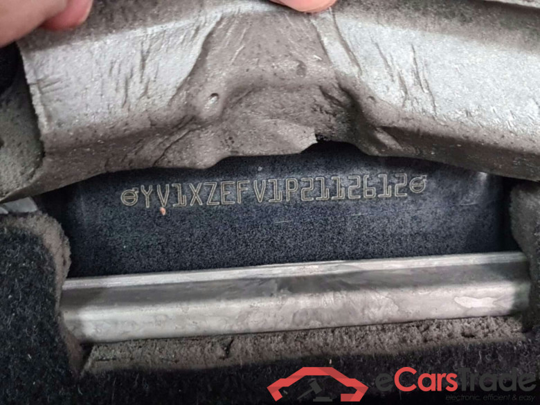 VOLVO XC40 RECHARGE CORE #6