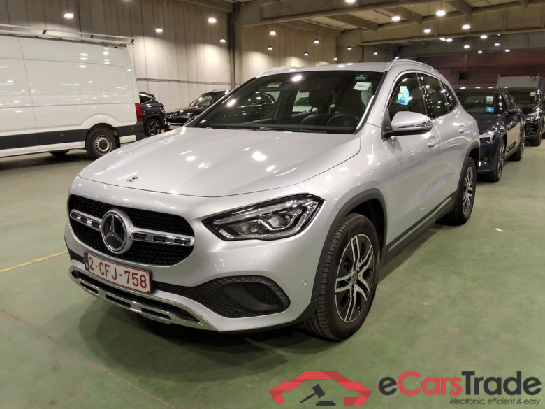 MERCEDES-BENZ GLA 2.0 GLA 200 D DCT BUSINESS SOLUTION #1