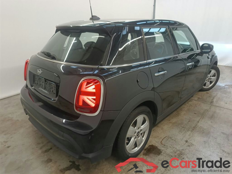 Mini 5 door Cooper (100 kW) 5d #2