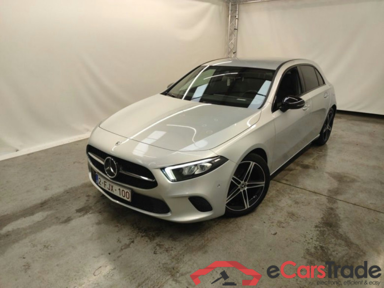 Mercedes-Benz A-Klasse A 180 Luxury Line 5d