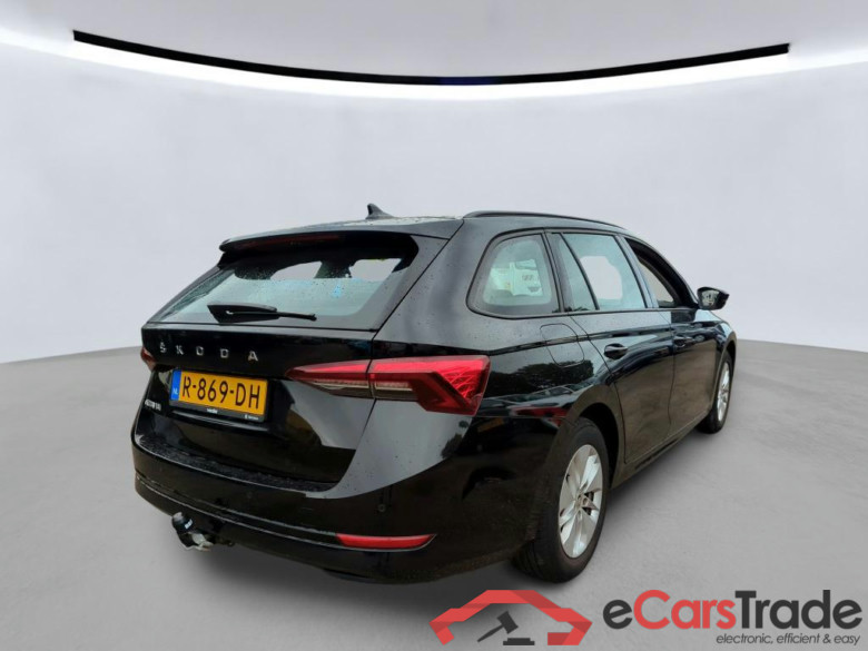 SKODA Octavia Combi 81 kW #5