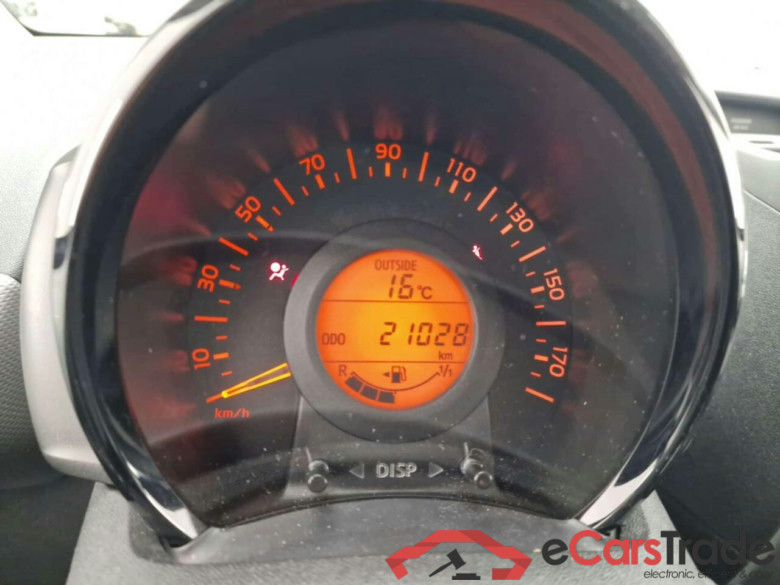 PEUGEOT 108 1.0 e-VTi Active #6