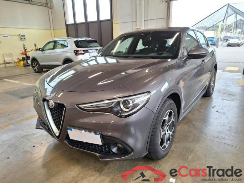 ALFA ROMEO STELVIO / 2017 / 5P / SUV 2.2 TD 190 CV SUPER BUSINESS AT8 Q4