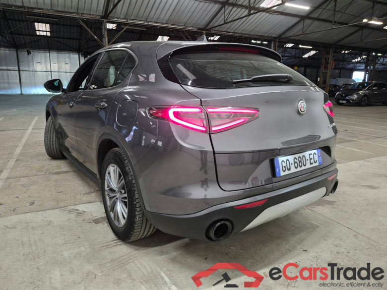 Alfa Romeo Stelvio Facelift 2.2d Aut. LED Virtual ACC Navi KeylessGo Camera Klima PDC ... #4