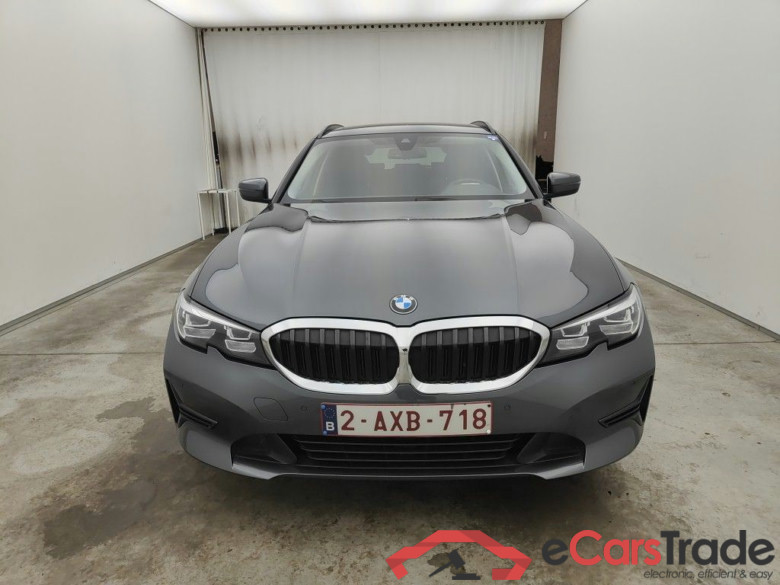 BMW 3 Reeks Touring 318dA (110 kW) 5d #5