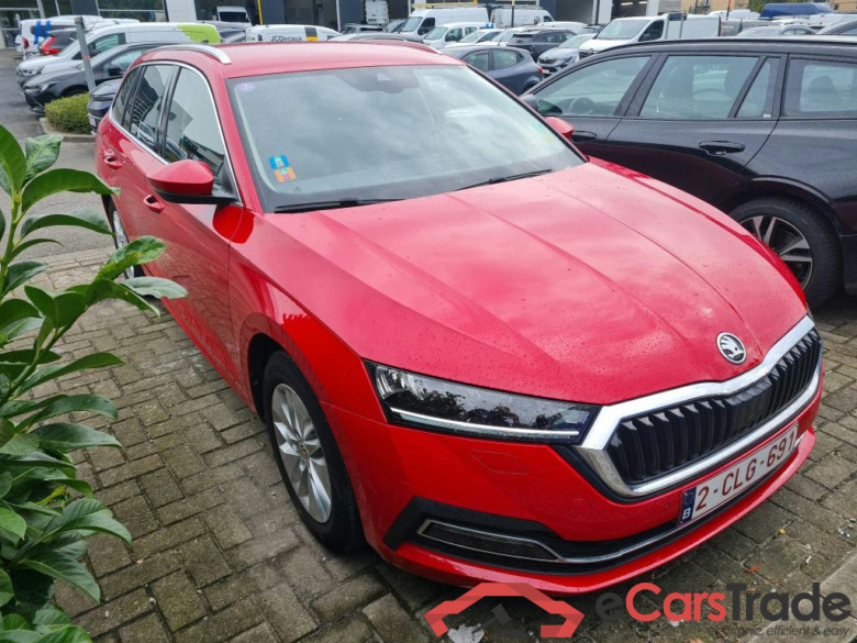 SKODA OCTAVIA COMBI 1.0 TSI 81KW CLEVER #2