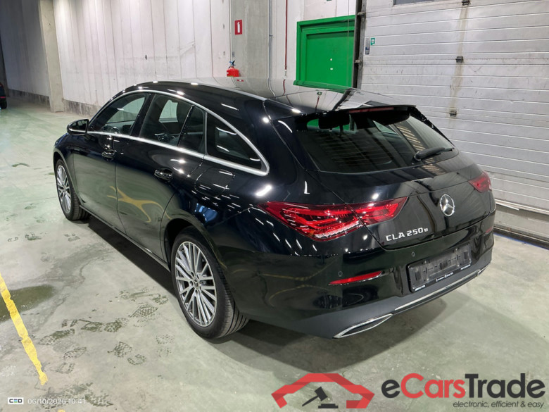 MERCEDES-BENZ CLA SHOOTING BRAKE 1.3 CLA 250 E BUSINESS SOLUTION DCT #3