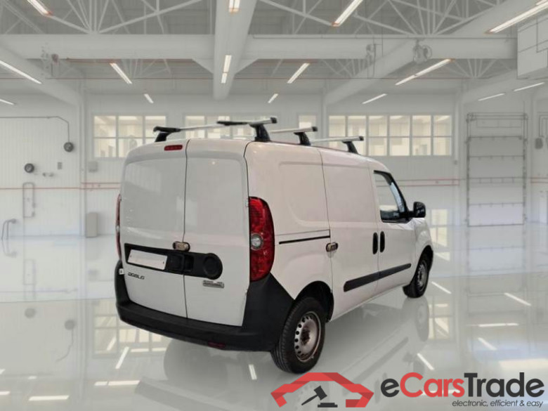 FIAT DOBLÒ CARGO / 2014 / 4P / VETT. FURGONATA CH1 BUSINESS 1.3 MJET 95CV E6D SeS #2