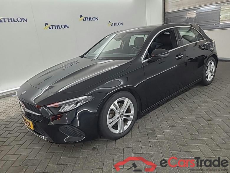 MERCEDES-BENZ A-klasse A 180 DCT Luxury Line 5D 100kW
