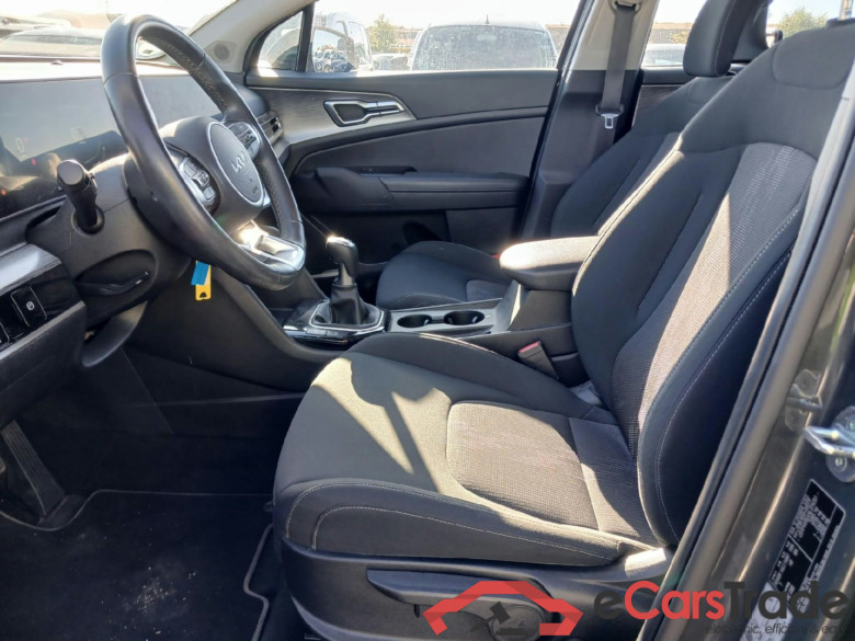 KIA Sportage / 2022 / 5P / todoterreno 1.6 T-GDi 110kW (150CV) Drive 4x2 #6