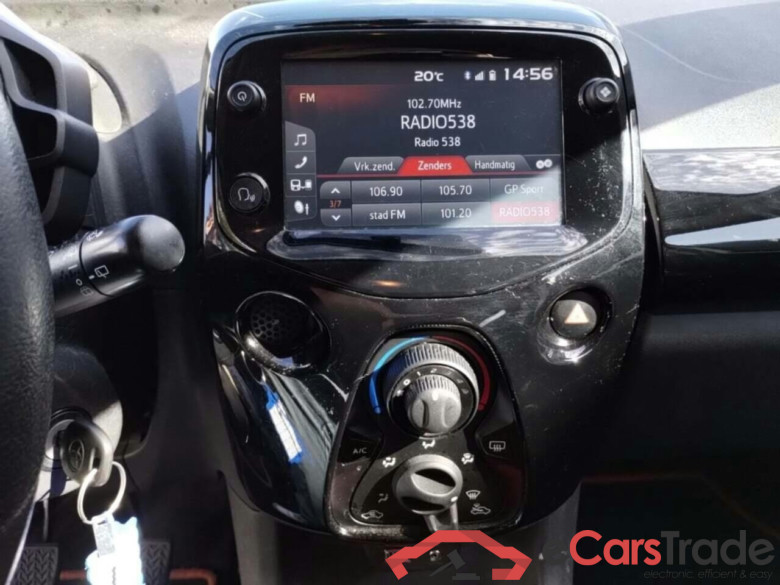 TOYOTA Aygo 1.0 VVT-i x-cite #6