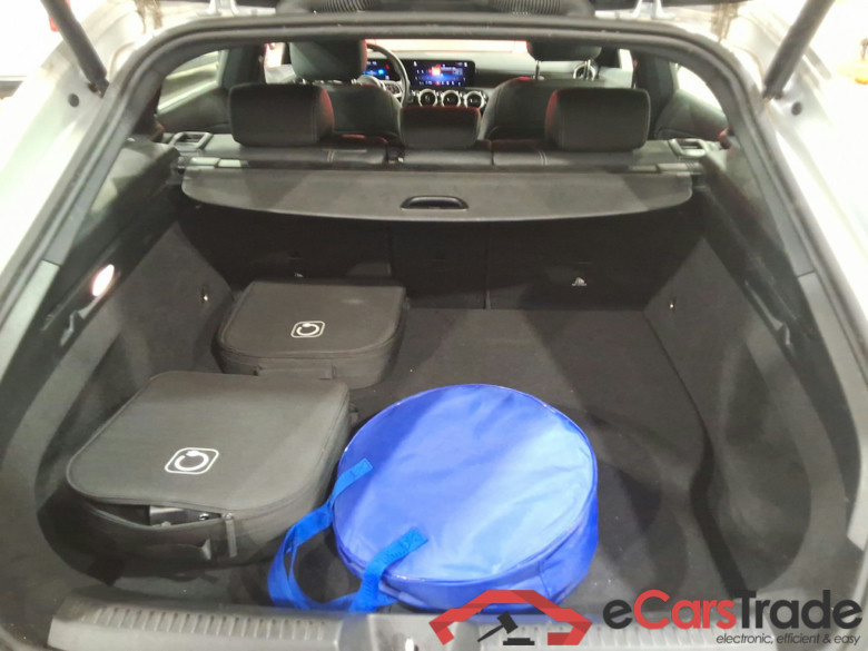 MERCEDES-BENZ CLA SHOOTING BRAKE 1.3 CLA 250 E BUSINESS LINE DCT SH BR #3