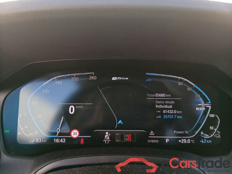 BMW Serie 3 / 2018 / 4P / sedán 320e #4