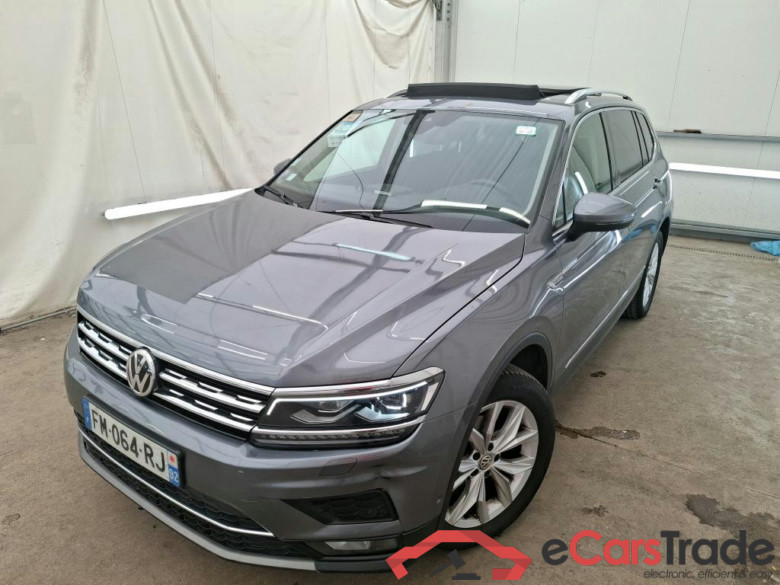 VOLKSWAGEN Tiguan Allspace / 2017 / 5P / SUV 1.5 TSI 150 EVO DSG7 Carat
