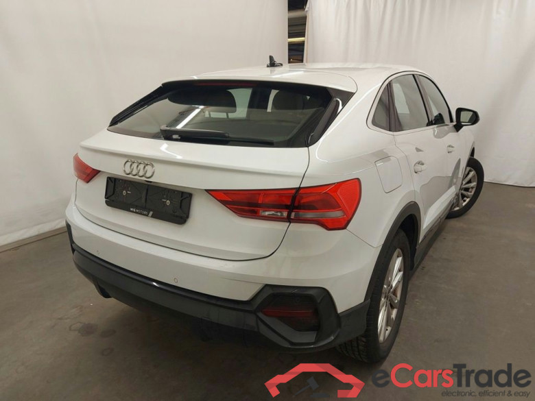 Audi Q3 Sportback 35 TDI S tronic Business Edition 5d #2