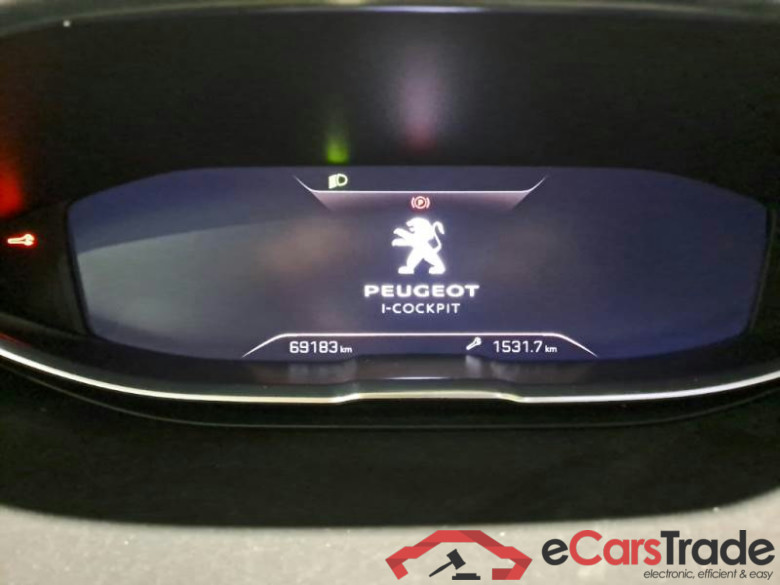 PEUGEOT 3008 / 2020 / 5P / SUV PURETECH TURBO 130 EAT8 GT AUT. #4