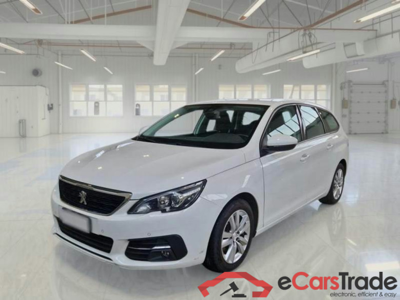 PEUGEOT 308 / 2017 / 5P / STATION WAGON SW ACTIVE BUSINESS BLUEHDI 130 SeS #1