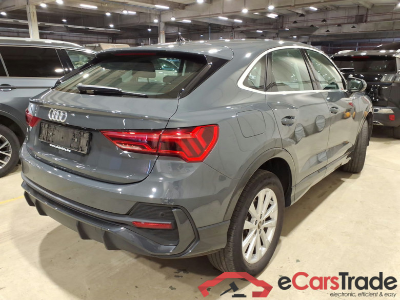 AUDI Q3 Sportback 1.4 45 TFSI E S TRONIC #4