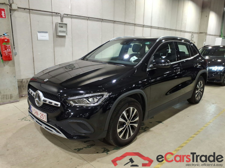 MERCEDES-BENZ GLA 1.3 GLA 250 E DCT BUSINESS SOLUTION #1