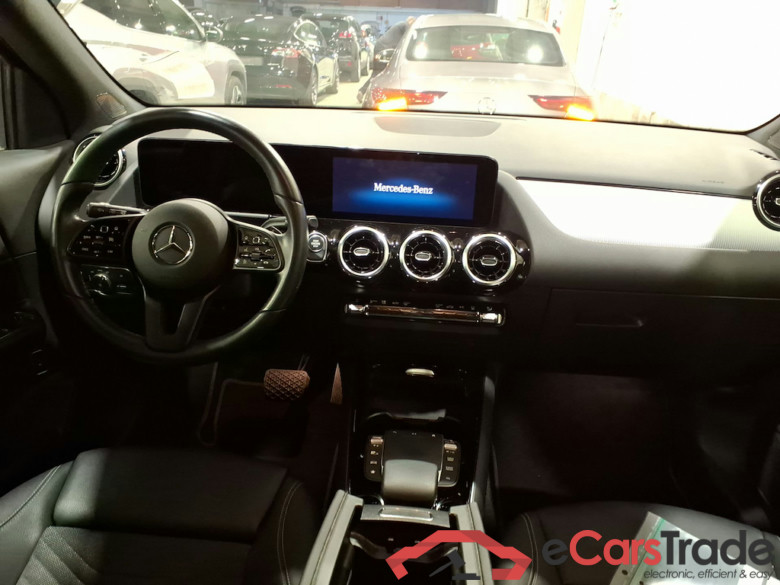 MERCEDES-BENZ GLA 1.3 GLA 250 E DCT BUSINESS SOLUTION #6