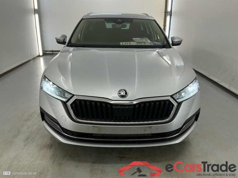 SKODA OCTAVIA COMBI 1.0 TSI MHEV 81KW DSG CLEVER #2