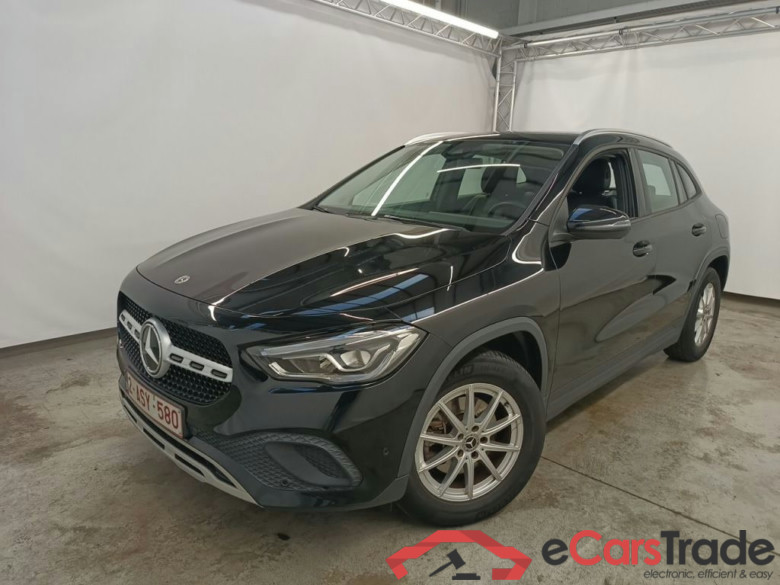 Mercedes-Benz GLA GLA 180 d Business Solution 5d #1