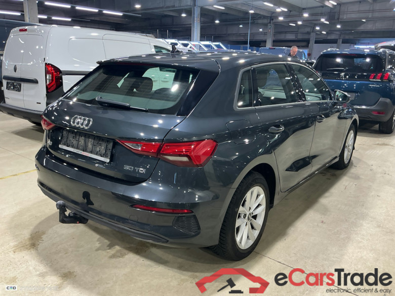 AUDI A3 SPORTBACK 2.0 30 TDI 85KW #4