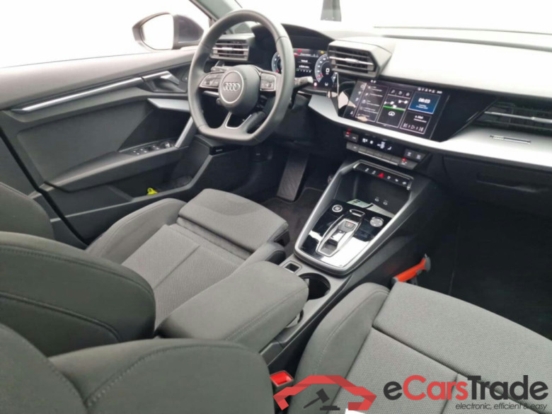 AUDI A3 Sportback 30 TFSI Adv edition #3