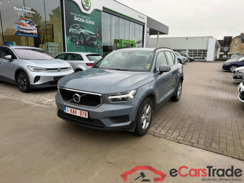 VOLVO XC40 1.5 T3 #2