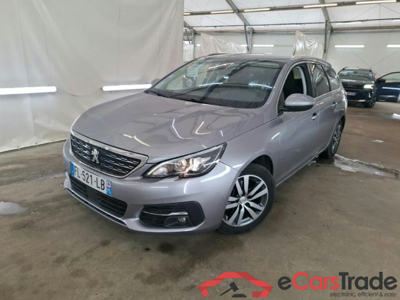 308 SW Allure 1.2 PureTech 110CV BVM6 E6d #1