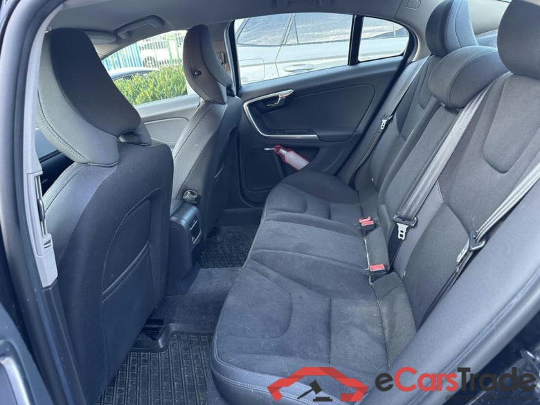 VOLVO S60 Dsl 2.0 D3 Momentum Geartronic #6
