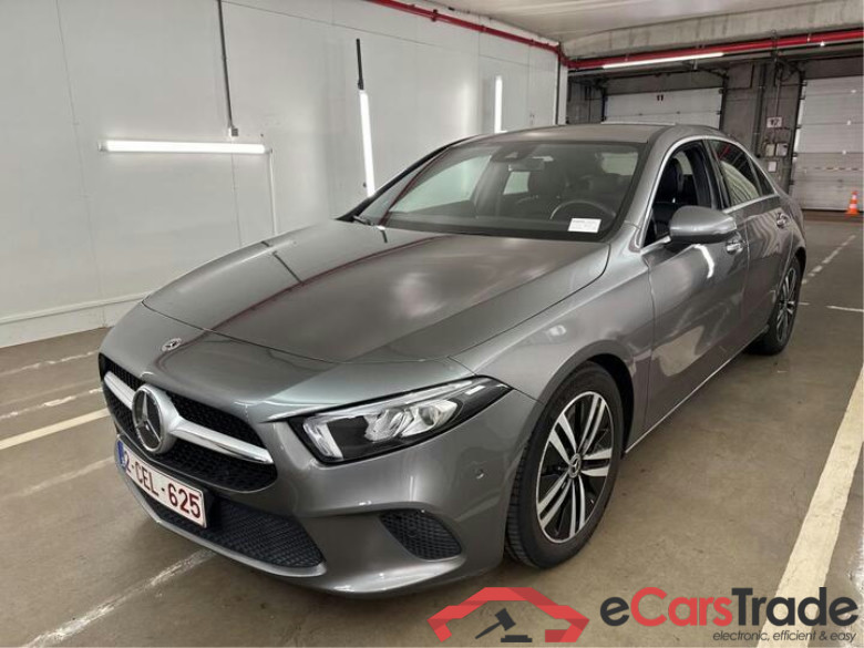 Mercedes A-Klasse Limousine Classe A Limousine A 180 d Luxury Line 85kW/116pk  4D/P Auto-8