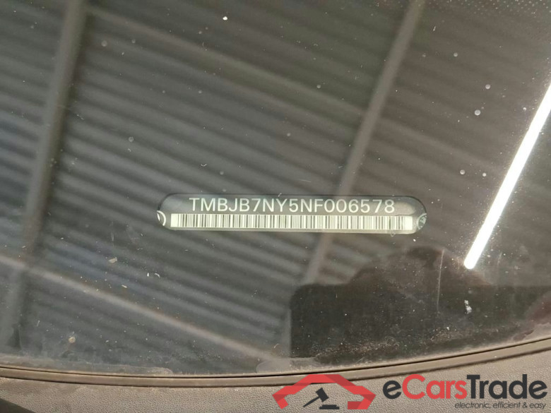 ŠKODA ENYAQ iV 60 5d  21 inch #6