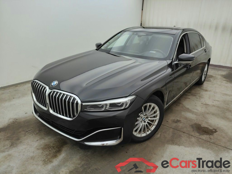 BMW 7 LONG - 2019 745eXAL 286 Plug-In Hybrid OPF (EU6d-TEMP) 4d