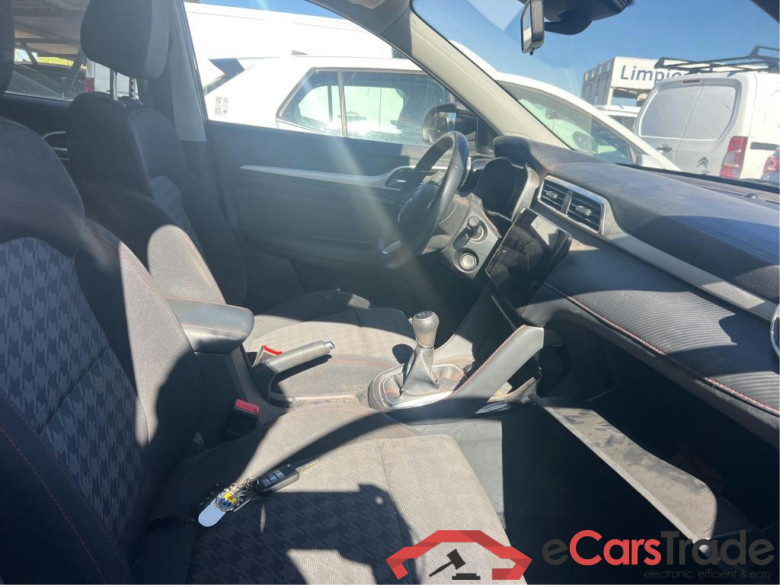 MG ZS / 2021 / 5P / todoterreno 1.5 Comfort #6
