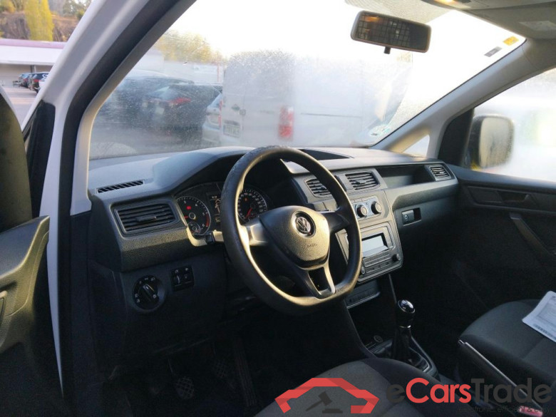VOLKSWAGEN CADDY VU 4p 4G furgón derivado de t Furgón 2.0 TDI SCR 4MOTION BMT 122CV #3