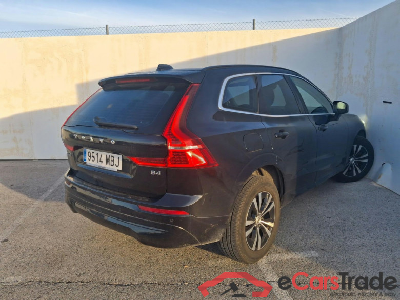 VOLVO XC60 / 2017 / 5P / todoterreno 2.0 B4 D Momentum Pro Auto #2