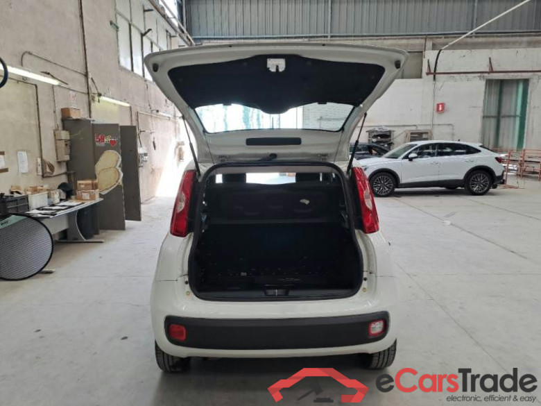 FIAT PANDA / 2011 / 5P / BERLINA 1.2 69CV SeS E6D-TEMP EASY #5