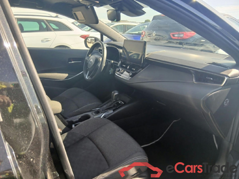 TOYOTA Corolla / 2019 / 5P / familiar 140H Active Plus Touring Sport #6