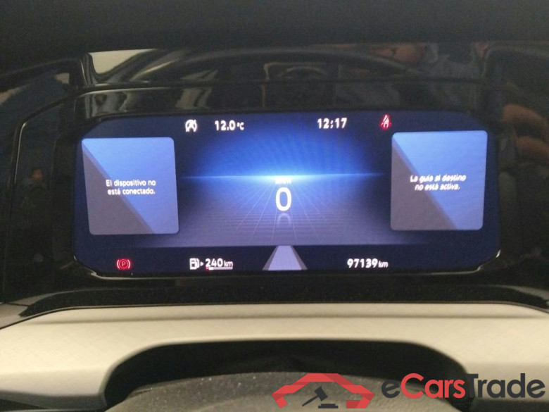VOLKSWAGEN Golf / 2020 / 5P / berlina con portón Life 2.0 TDI 85kW (115CV) #4