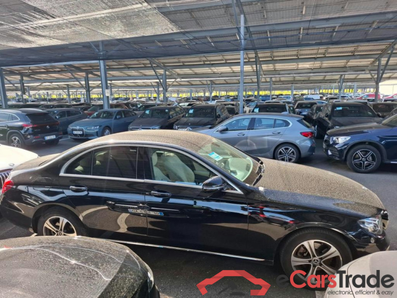 MERCEDES-BENZ Classe E Berline / 2016 / 4P / Berline 2.0 E 220 D AVANTGARDE LINE AUTO #6