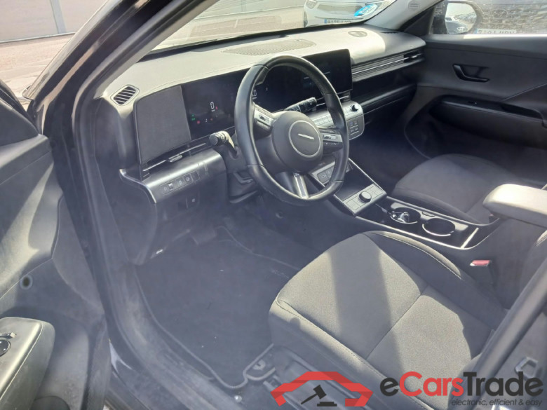 HYUNDAI Kona / 2023 / 5P / todoterreno 1.6 GDI HEV Maxx DCT #3