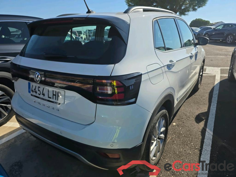 VOLKSWAGEN T-Cross / 2018 / 5P / todoterreno Advance 1.0 TSI 85kW (115CV) DSG (AC) #2