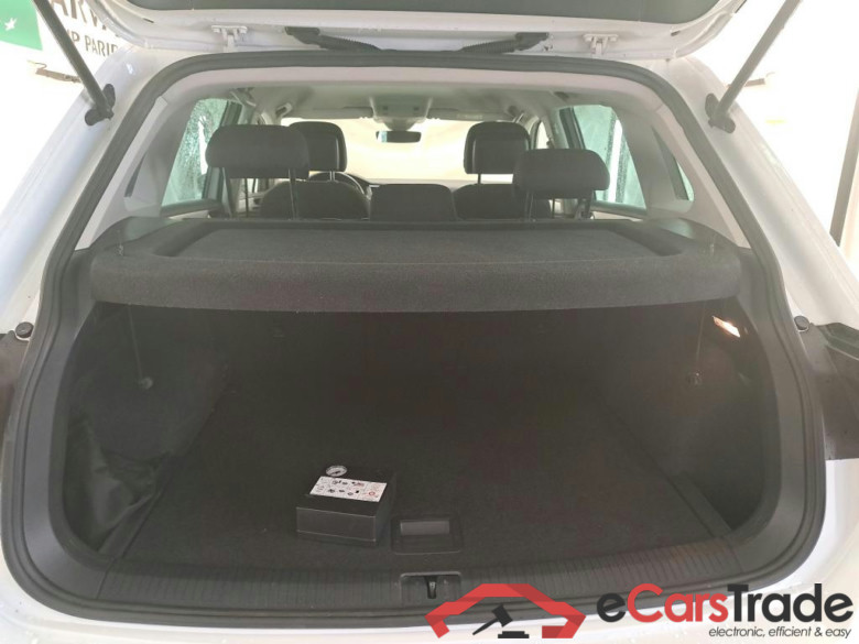 VOLKSWAGEN Tiguan 5p SUV 2.0 TDI 150 BVM6 Confortline Business #6
