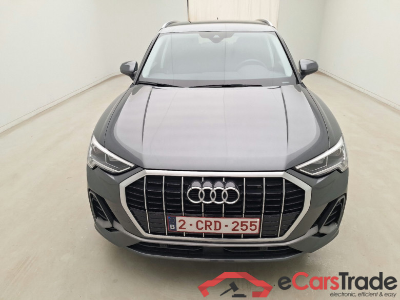 Audi, Q3 '18 PHEV, Q3 45 TFSie PHEV 180kW SL.Str. #1