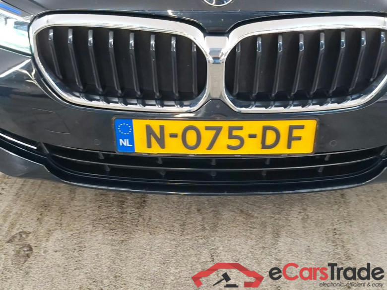BMW 5 Serie Touring 520iA High Executive 5d + BMW Laserlight, BMW Edition Plus Pack #5