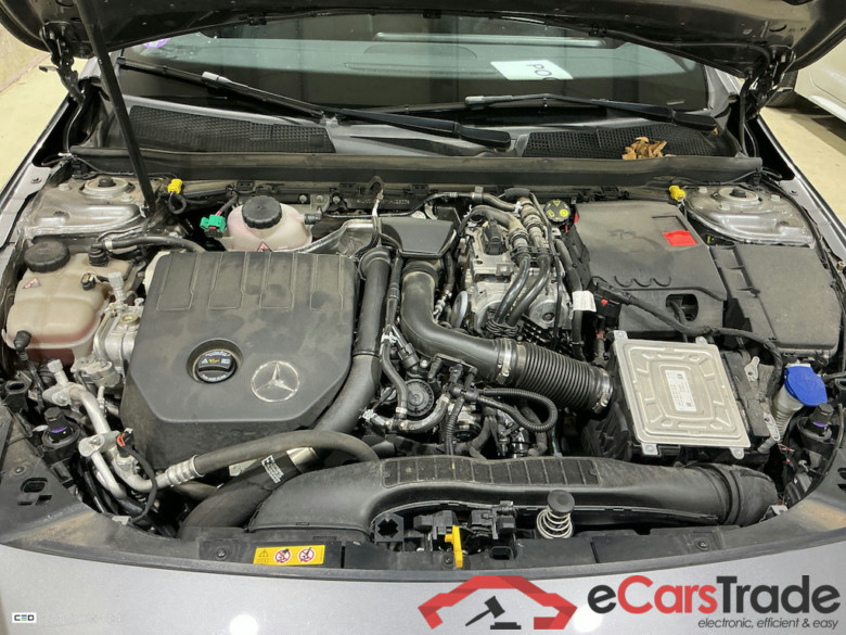 MERCEDES-BENZ CLA SHOOTING BRAKE 1.3 CLA 250 E BUSINESS SOLUTION DCT #6